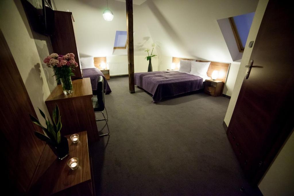 Gosciniec Nad Goplem Hotel Grodztwo Стая снимка